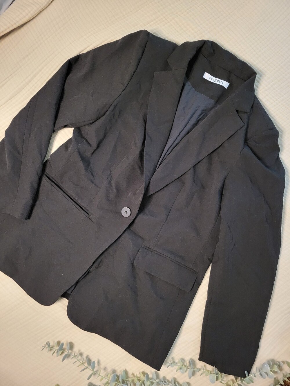 Cicy Bell Black Garment with Logo Tag